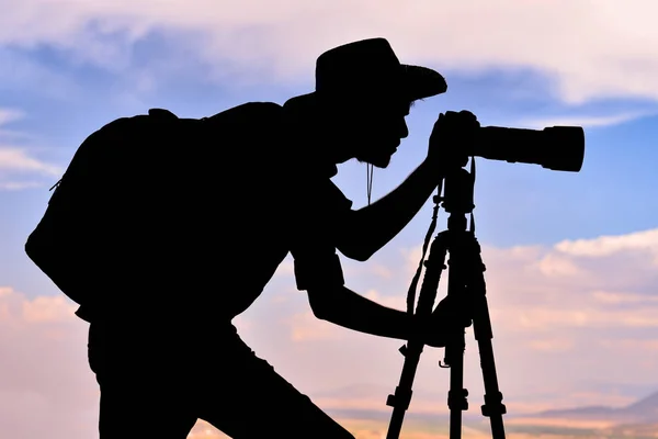 Motivación del fotógrafo durante el trabajo — Foto de Stock