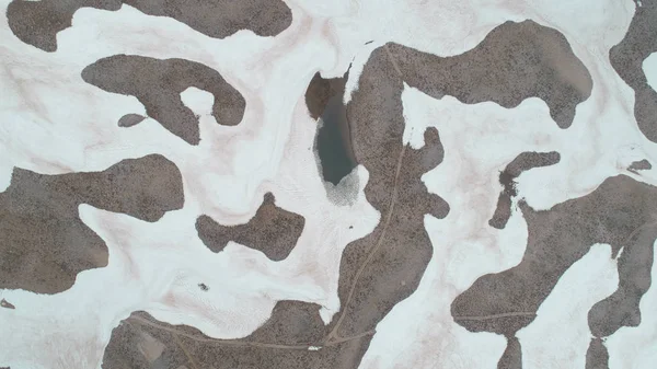 壮大な氷河湖と高地の飛び地 — ストック写真