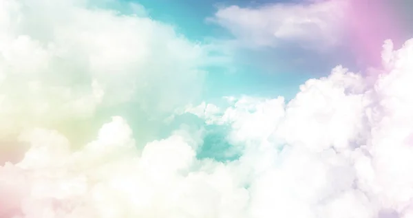 Beautiful White Fluffy Clouds Vivid Bright Blue Pastel Sky Suny — Stock Photo, Image