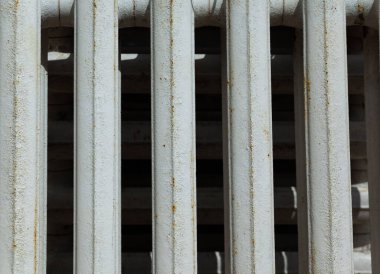 Beyaz eski ısıtma arka planı 