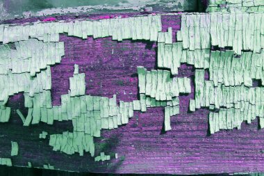 Kabuğu soyulmuş eski ahşap doku çatlak boyalı eski mavi tahta, eski ahşap arka plan, grunge kalas. Ahşap üzerinde eski boya kalıntıları olan eski ahşap bir arka plan. Eski bir ağacın dokusu, boyalı bir tahta, eski bir arkaplan.