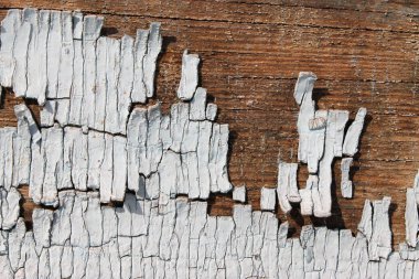 Eski ahşap doku ile peeling boya artıkları parçaları kalıntıları ile eski ahşap arka plan eski ahşap üzerine boya. Doku eski ağaç bir kurulu ile boya, antika arka plan boya soyulmuştu. Eski