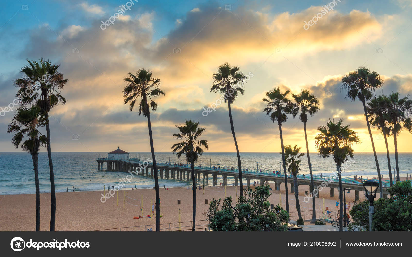 Palm Trees Manhattan Beach Pier Sunset Los Angeles California — Stock