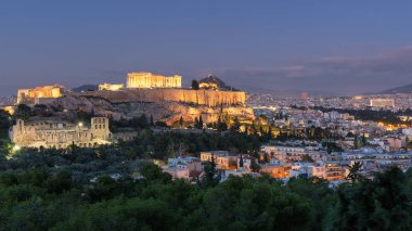 Night view of the Acropolis of Athens, with the Parthenon Temple, Athens, Greece.
