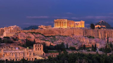 Atina Akropolü, gün batımında Parthenon Tapınağı, Atina, Yunanistan.