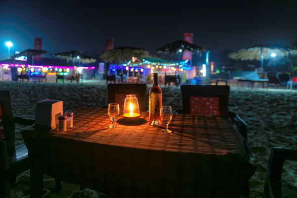 Festa Praia Noite Café Praia Com Garrafa Vinho Rosa Copos — Fotografia de Stock