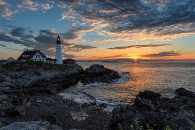Sunrise at Portland Head Lighthouse in Cape Elizabeth, New England, Maine, ABD.