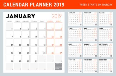2019 yıl için takvim planlayıcısı. Hafta Pazartesi günü başlar. Yazdırılabilir vektör ileti örneği tasarım şablonu. 12 ay kümesi
