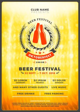 Oktoberfest bira Festivali kutlama. Tipografi şablon bira partisi için poster veya el ilanı. Vintage bira Etiket ışık efektleri ile altın bira arka plan üzerinde
