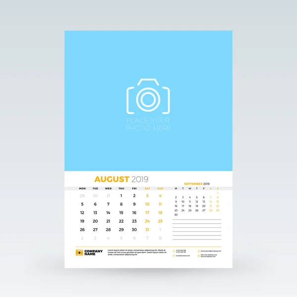 Планировщик календаря на август 2019 года. Шаблон дизайна канцелярских товаров. Векторная иллюстрация — стоковый вектор