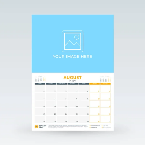 Calendar planner for August 2019. Stationery design template. Vector illustration — Stock Vector