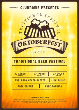 Oktoberfest bira Festivali kutlama. Tipografi şablon bira partisi için poster veya el ilanı. Vintage bira Etiket ışık efektleri ile altın bira arka plan üzerinde
