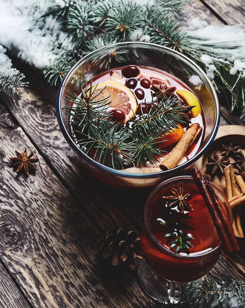 Mulled wine for Christmas and festive period — Stock Photo, Image