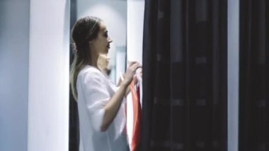 genç kız giyim mağaza