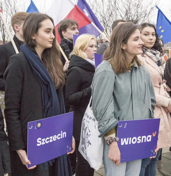 Szczecin Poland March 2019 Voters New Polish Political Party Wiosna — Stock Photo, Image