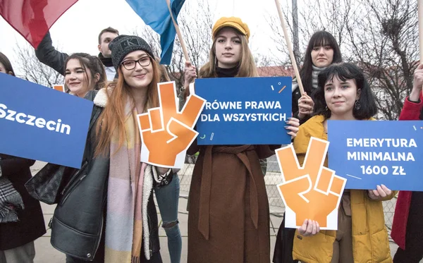 Szczecin Polonia Marzo 2019 Votantes Del Nuevo Partido Político Polaco —  Fotos de Stock