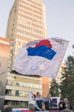 Belgrad, Sırbistan-24 Mart 2019: Allied Force operasyonu 20. yıldönümü vesilesiyle gösteri. 24 Mart 1999, NATO kuvvetleri Belgrad 'ı bombaladım. Siviller öldürüldü.