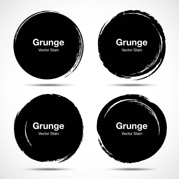 Hand drawn circle brush sketch set. Vector circular grunge doodle round circles for message note mark design element. Brush smear stain texture. Banners, Logos, Icons, Labels and Badges. Vector — Stock Vector