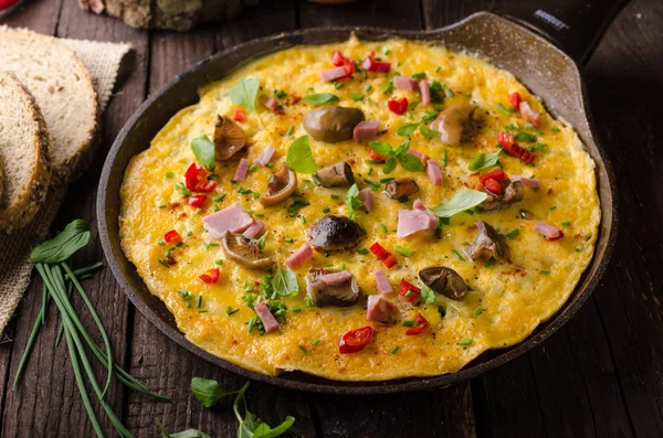 Fresh Omelette Pickles Mushrooms Chilli Herbs Top — Stock Photo, Image