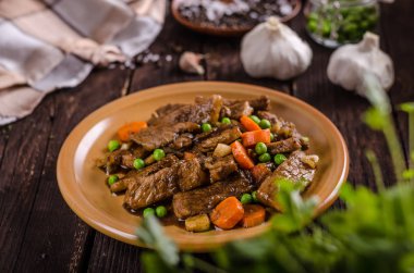 Domuz eti madalyon ile sarımsak sebze ve soya sosu, gıda Fotoğrafçılık, taze ingredience