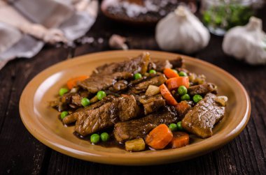 Domuz eti madalyon ile sarımsak sebze ve soya sosu, gıda Fotoğrafçılık, taze ingredience