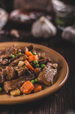 Domuz eti madalyon ile sarımsak sebze ve soya sosu, gıda Fotoğrafçılık, taze ingredience