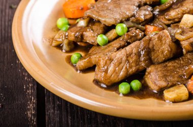 Domuz eti madalyon ile sarımsak sebze ve soya sosu, gıda Fotoğrafçılık, taze ingredience