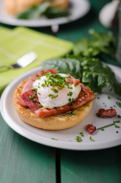 Egg Benedict Delish Voedsel Krokant Spek Voedsel Voorraad Voedsel Fotografie — Stockfoto