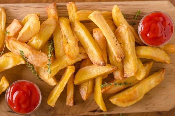 Zelfgemaakte Frietjes Met Organische Ketchup Food Fotografie — Stockfoto