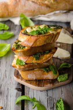 Sarımsak otlar ekmek taze mozzarella, gıda fotoğraf, vintage fotoğraf ile