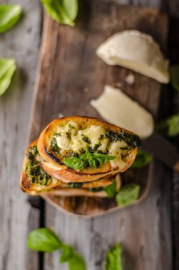 Sarımsak otlar ekmek taze mozzarella, gıda fotoğraf, vintage fotoğraf ile