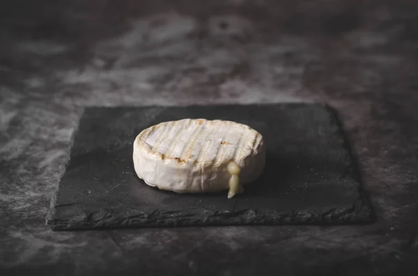 Fresh Organic Cheese Simple Black Background — Stok fotoğraf