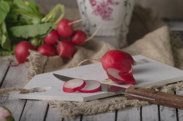 Bio Rábanos Cortando Mesa Madera Fotografía Alimentos — Foto de Stock