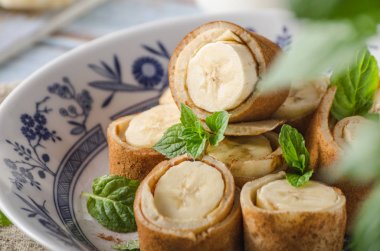 Tarçınlı muzlu krep
