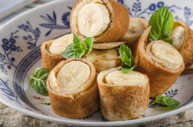 Tarçınlı muzlu krep