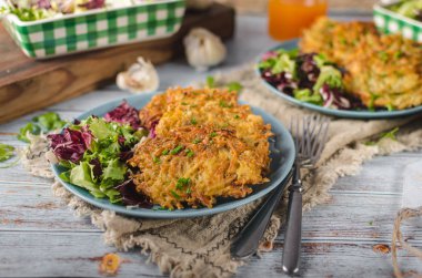 Ev yapımı gevrek patates krep