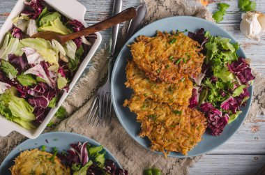 Ev yapımı gevrek patates krep