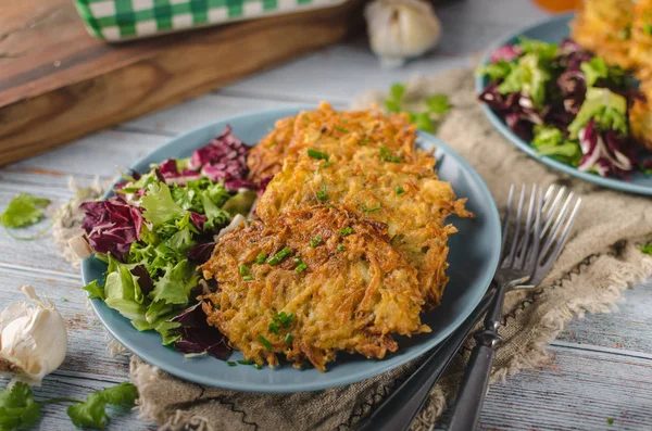 Ev yapımı gevrek patates krep