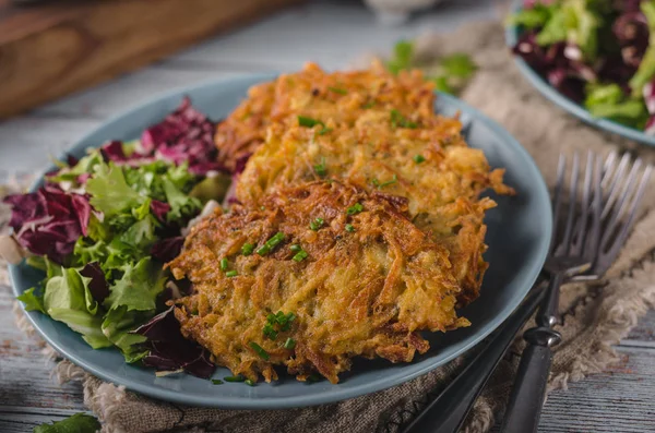 Ev yapımı gevrek patates krep