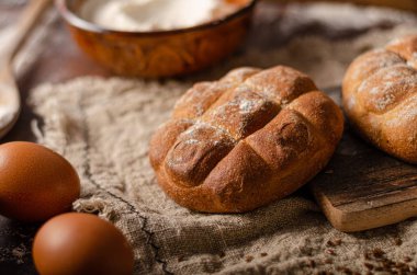 ev yapımı Çörekler fırından yeni çıkmış