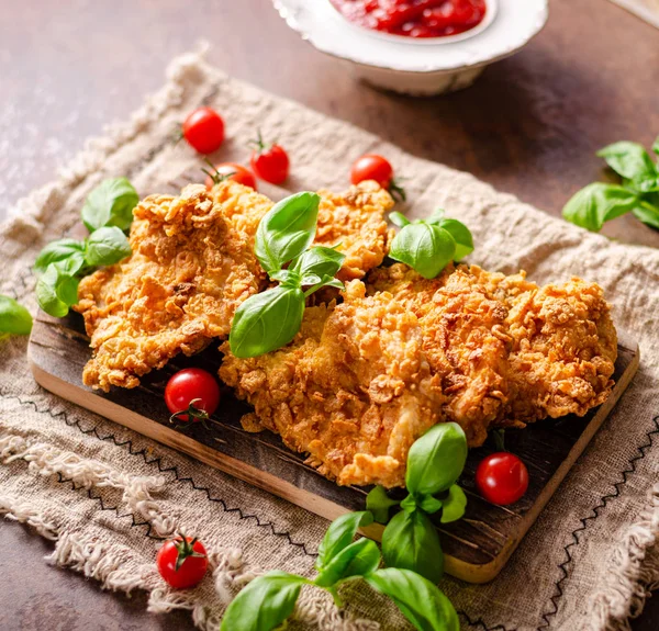 Knapperige kip steak cornflakes — Stockfoto