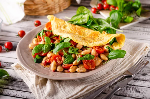 Bio healthy egg omelette — Stock Photo, Image