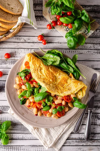 Bio gezonde Eier omelet — Stockfoto