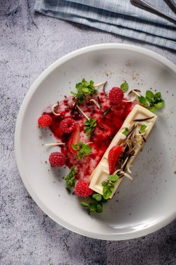 beyaz çikolata tatlı