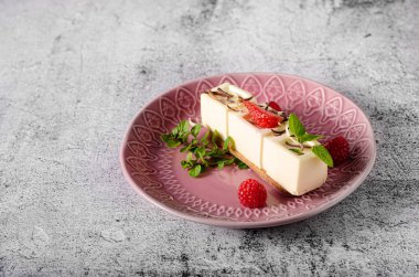 beyaz çikolata tatlı