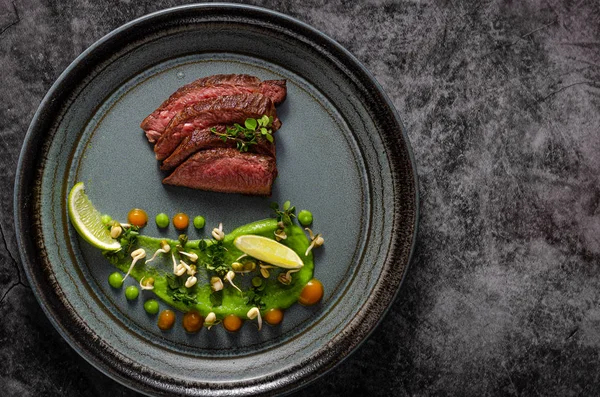 Jídlo pro hovězí steak — Stock fotografie