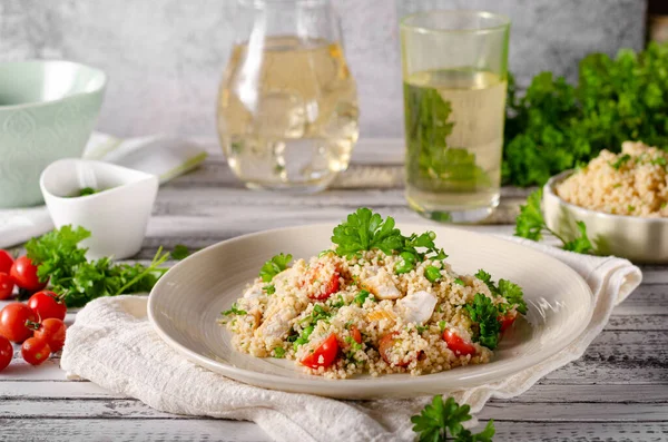 Couscous with chicken — Stock Photo, Image