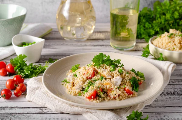 Couscous with chicken — Stock Photo, Image
