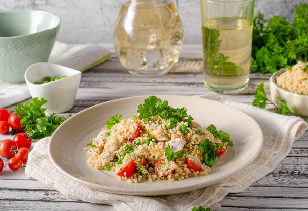 Couscous mit Huhn — Stockfoto