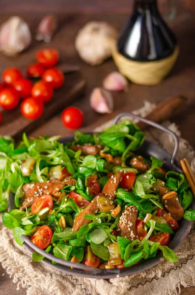 Delicious Simple Salad Thai Chicken Sesame — Stock Photo, Image